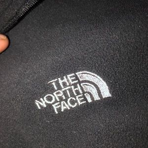 North face quarter zip up
